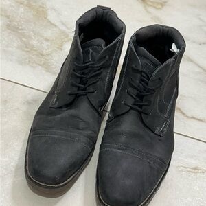 Steve Madden charcoal suede Men's Boots